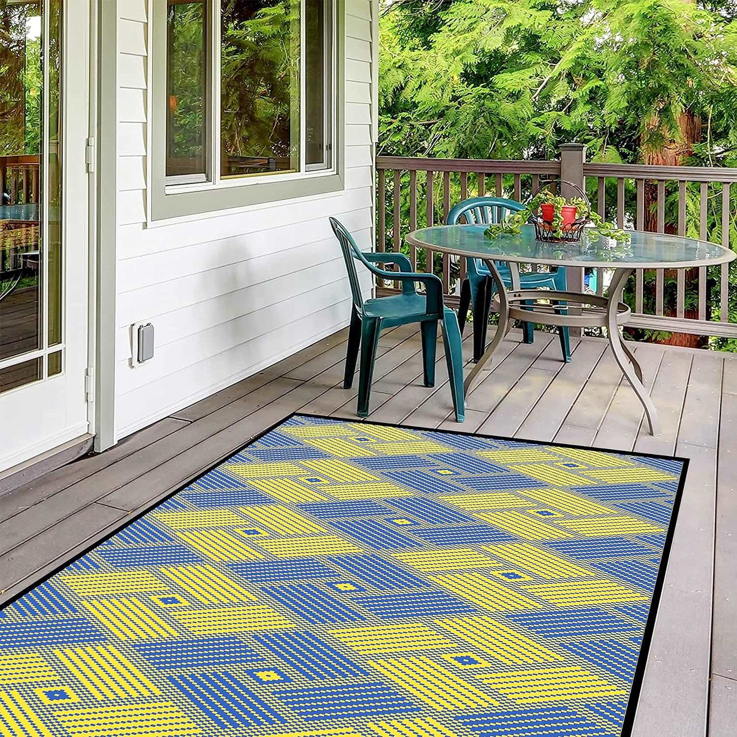 Outdoor Rug Waterproof, Picnic Blanket Lightweight Foldable Plastic Reversible Mat